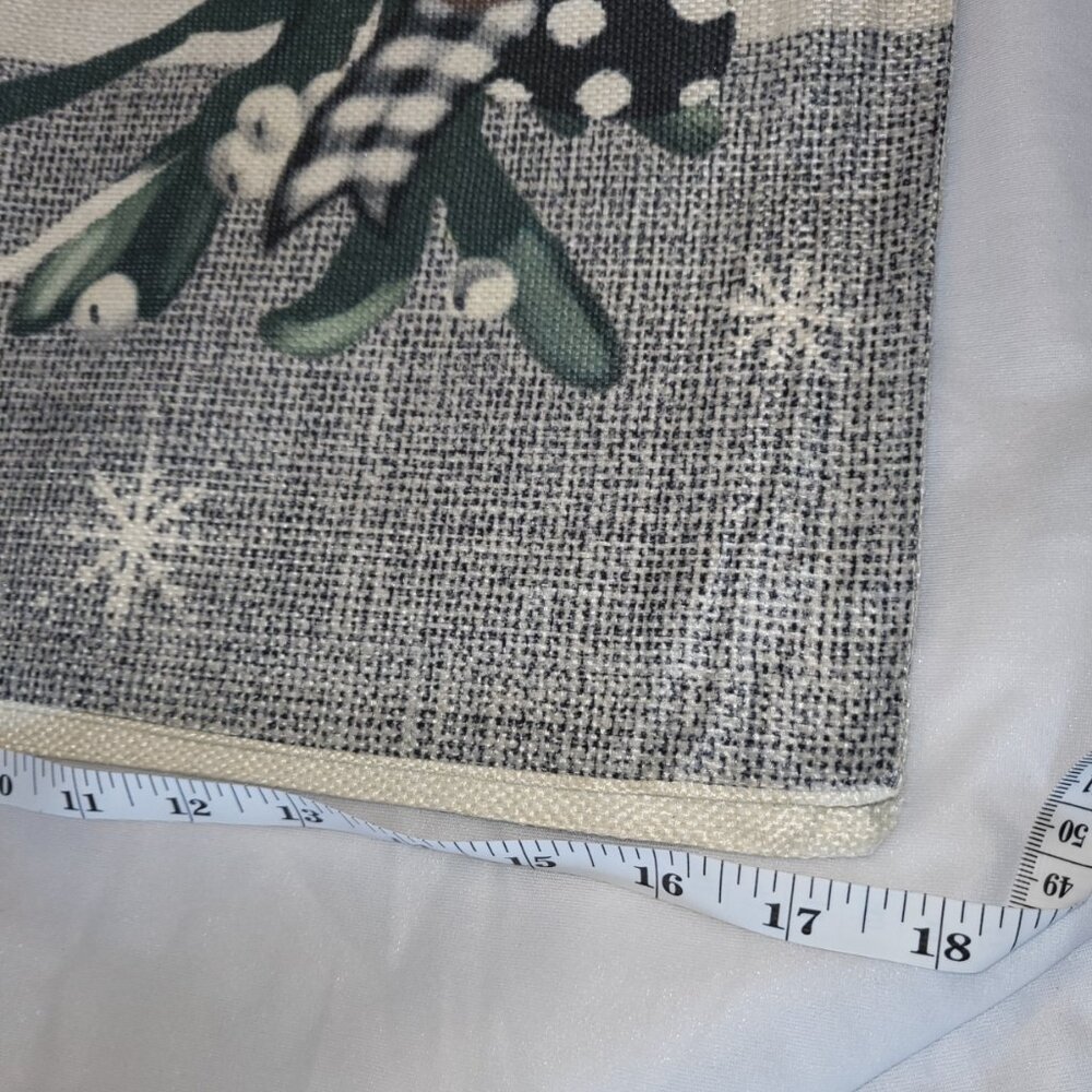Winter Christmas Throw Pillow Covers Tree Pinecone Snow 18" Green - Picture 6 of 8